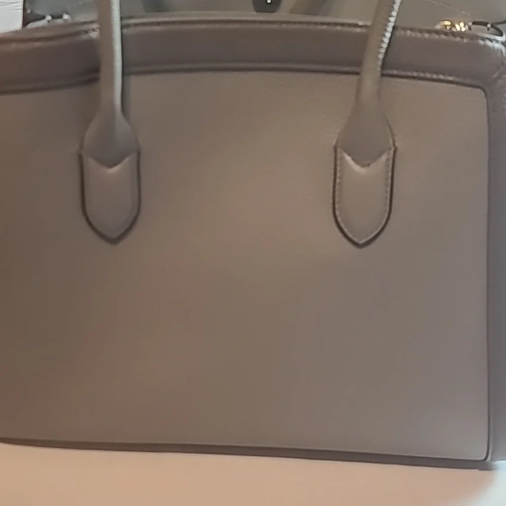 Kate Spade Grey Medium purse With Crossbody Strap